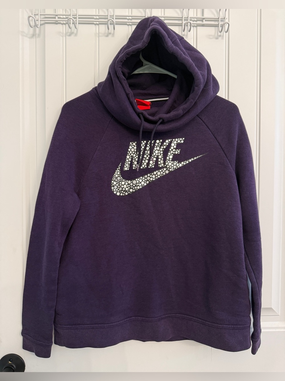 Nike Athletic Hoodie size women’s medium